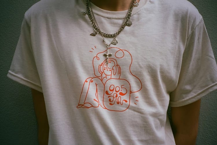 WVUM - T-Shirt
